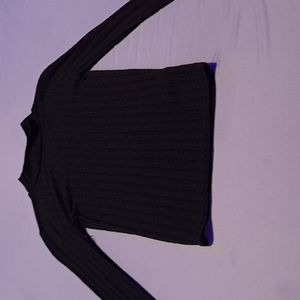 Black size xs turtle neck